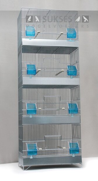 Stapelkooi 4-delig 120x45x25 cm (hxbxd) met ijzeren voorklep plastic laden en bodemroosters